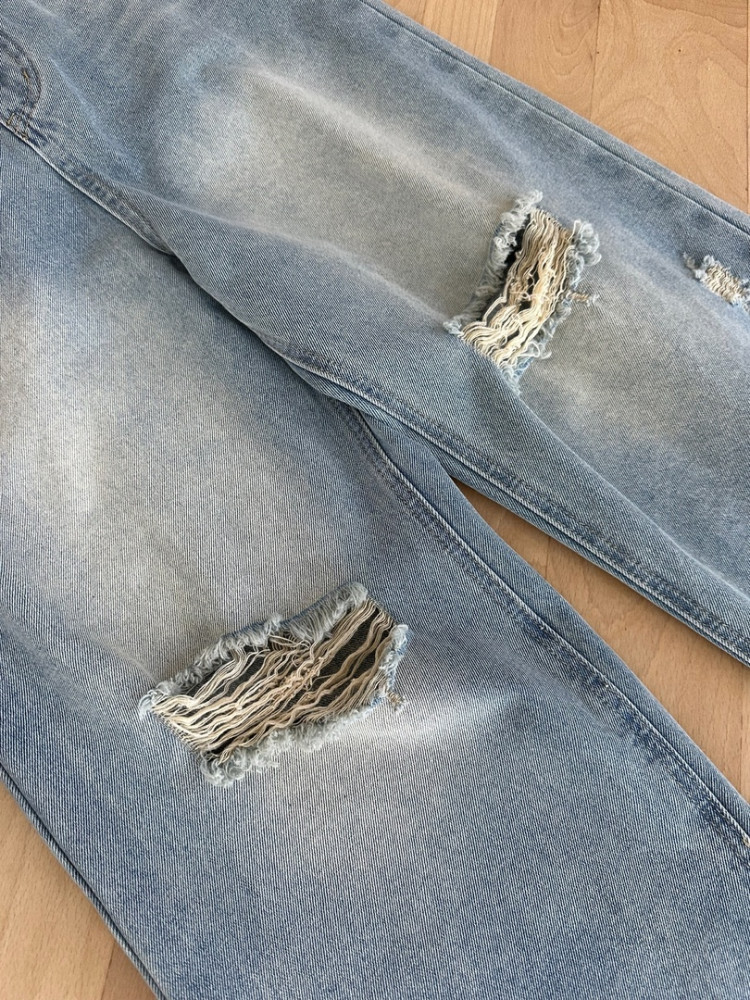 ⚜️ Крутые джинсы Balenciaga купить в Интернет-магазине Садовод База - цена 2400 руб Садовод интернет-каталог
