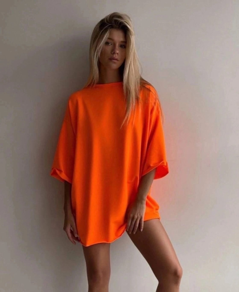 Женская футболка оранжевая