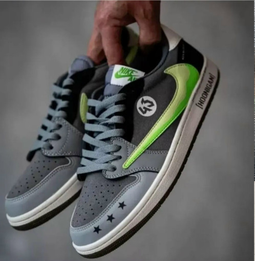 Кроссовки САДОВОД официальный интернет-каталог