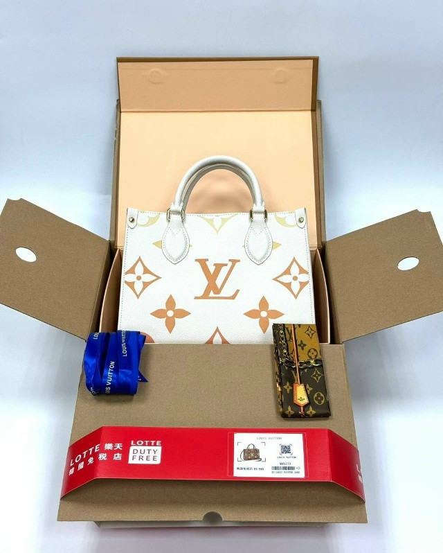 сумка бежевая купить в Интернет-магазине Садовод База - цена 4800 руб Садовод интернет-каталог