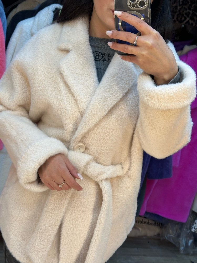 Женское пальто молочное купить в Интернет-магазине Садовод База - цена 4600 руб Садовод интернет-каталог