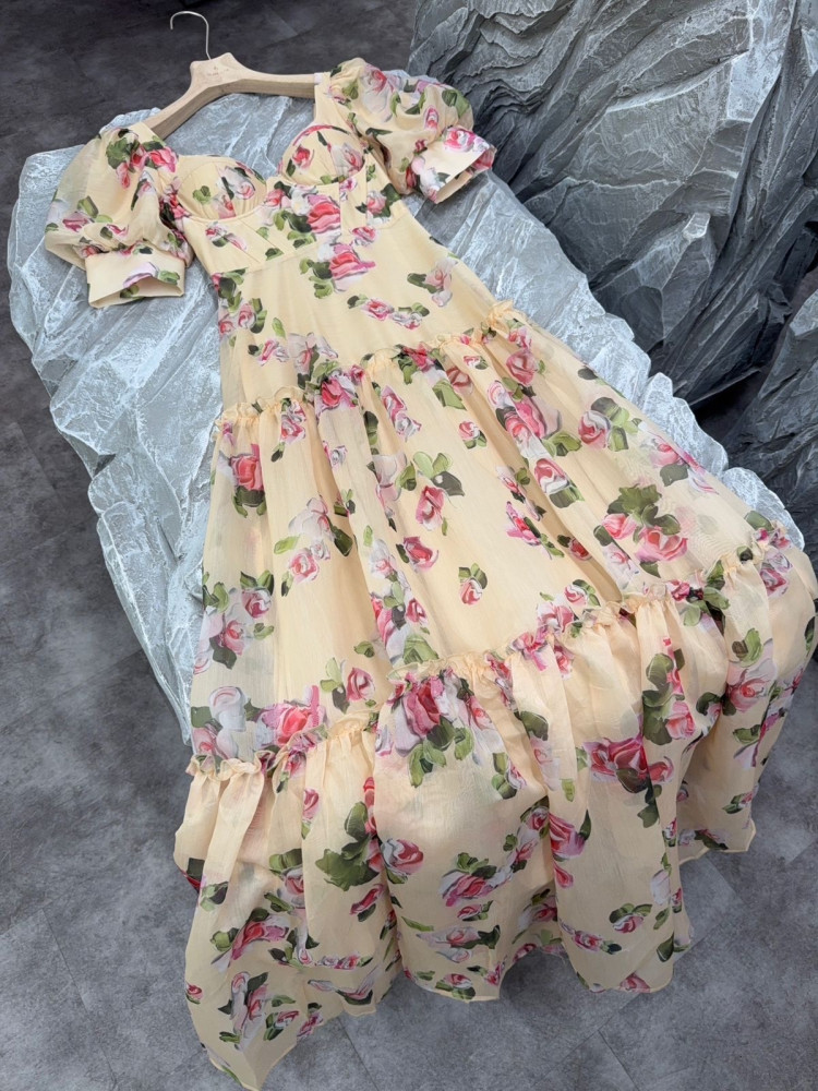 Платье бежевое купить в Интернет-магазине Садовод База - цена 4500 руб Садовод интернет-каталог