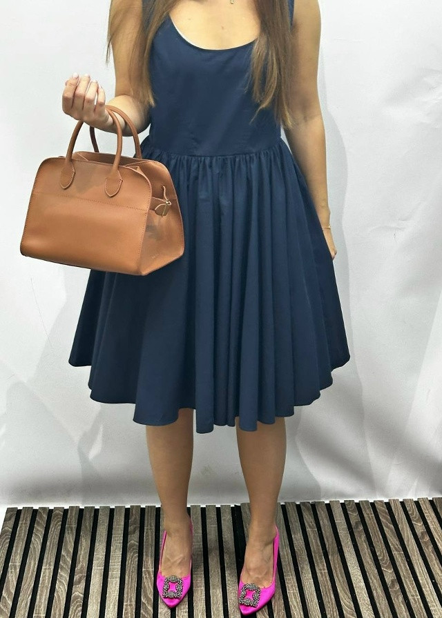 Платье темно-синее купить в Интернет-магазине Садовод База - цена 16500 руб Садовод интернет-каталог