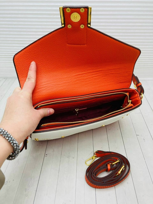 🔥 Стильная сумочка в стиле планшет купить в Интернет-магазине Садовод База - цена 600 руб Садовод интернет-каталог