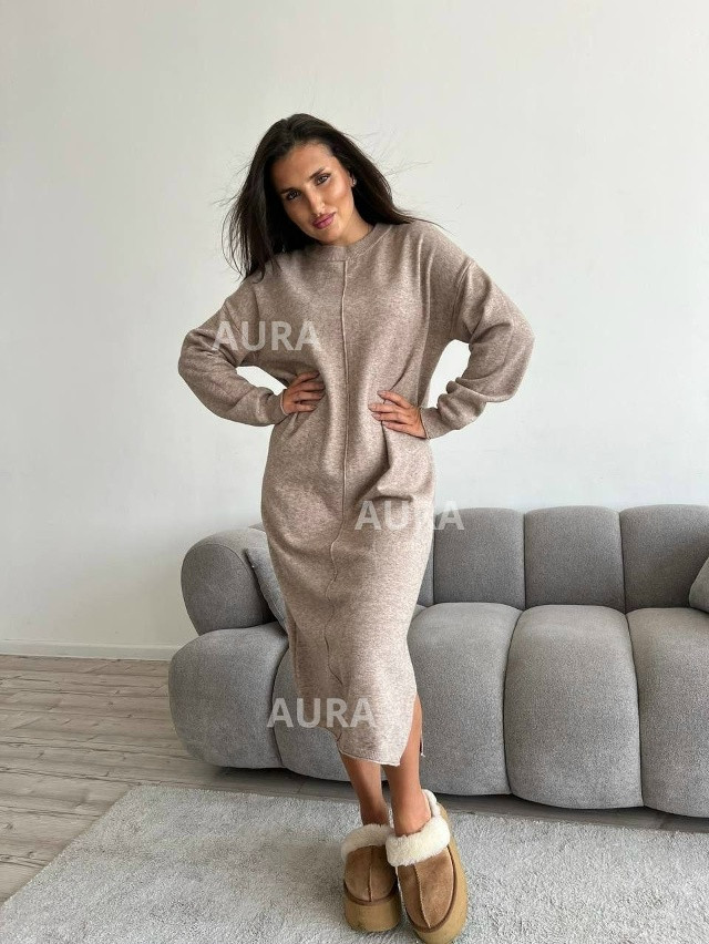 Платье коричневое