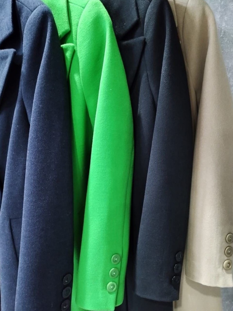 Женское пальто темно-синее купить в Интернет-магазине Садовод База - цена 5000 руб Садовод интернет-каталог