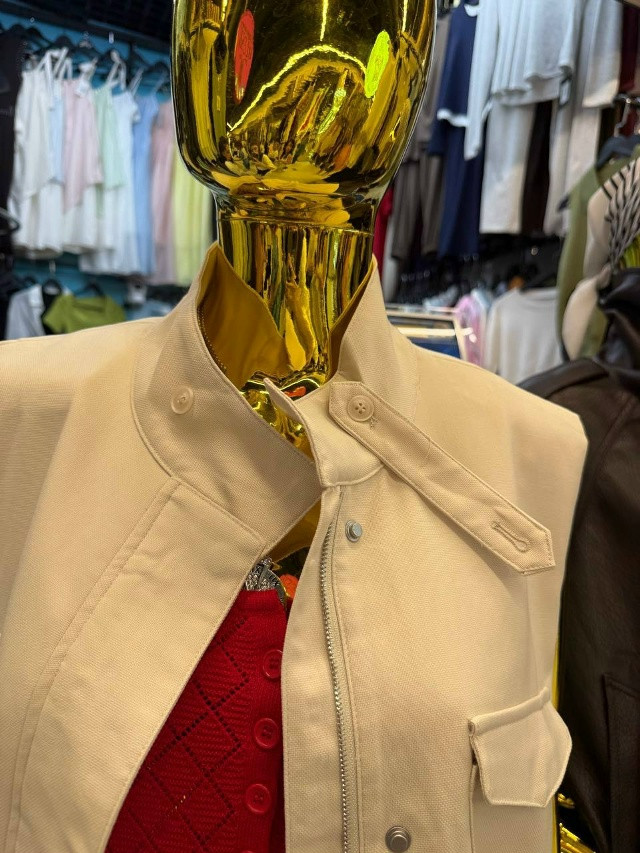 🛍Жилет🛍 купить в Интернет-магазине Садовод База - цена 2400 руб Садовод интернет-каталог