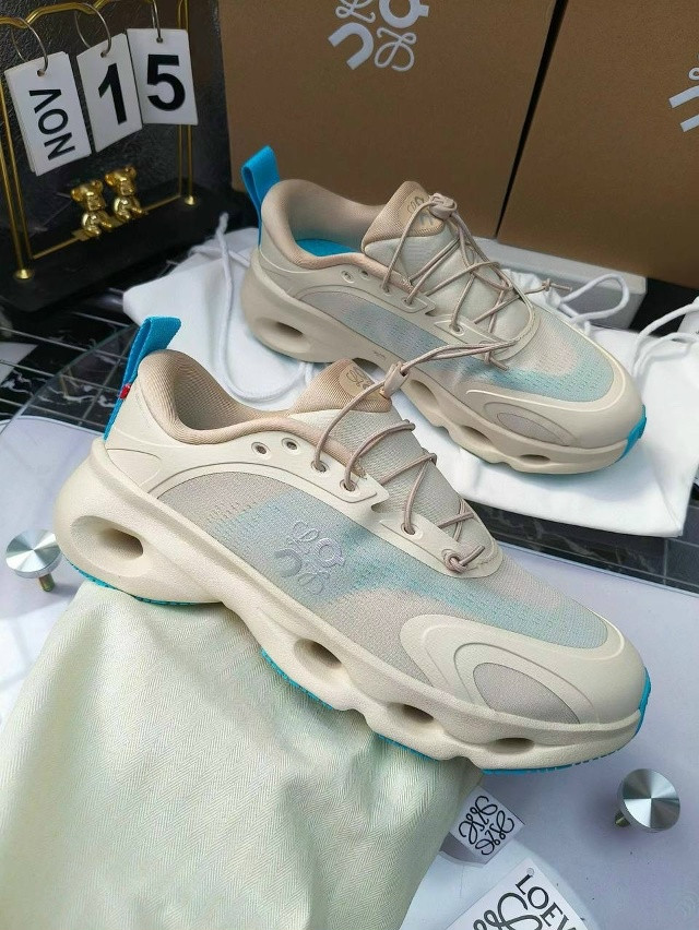 Кроссовки женские голубые купить в Интернет-магазине Садовод База - цена 14000 руб Садовод интернет-каталог