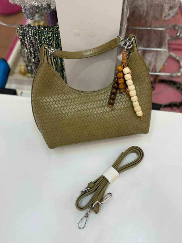 ⚜️ Сумка с брелоком купить в Интернет-магазине Садовод База - цена 1150 руб Садовод интернет-каталог