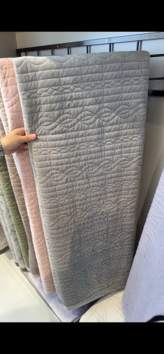 Покрывало стеганное на кровать с двумя наволочками САДОВОД официальный интернет-каталог