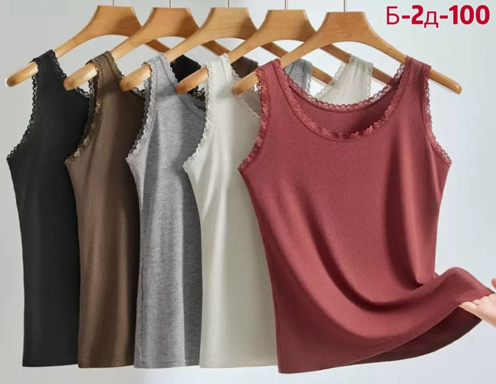 Женская майка красная