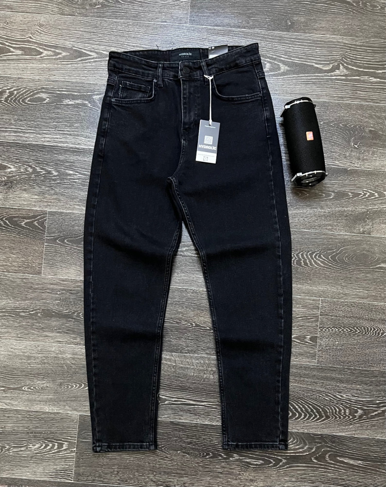 Джинсы черные