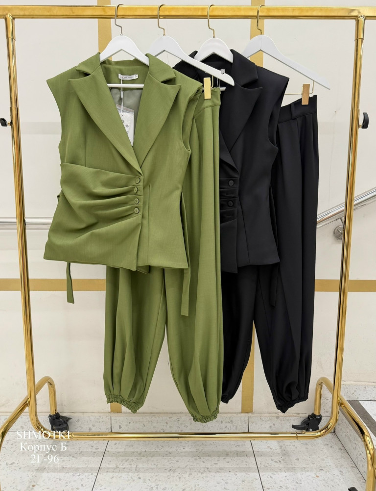Женский костюм зеленый купить в Интернет-магазине Садовод База - цена 2600 руб Садовод интернет-каталог