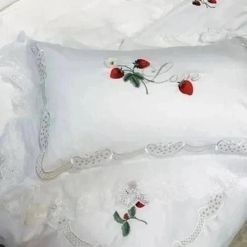 Набор: одеяло и подушки купить в Интернет-магазине Садовод База - цена 8000 руб Садовод интернет-каталог