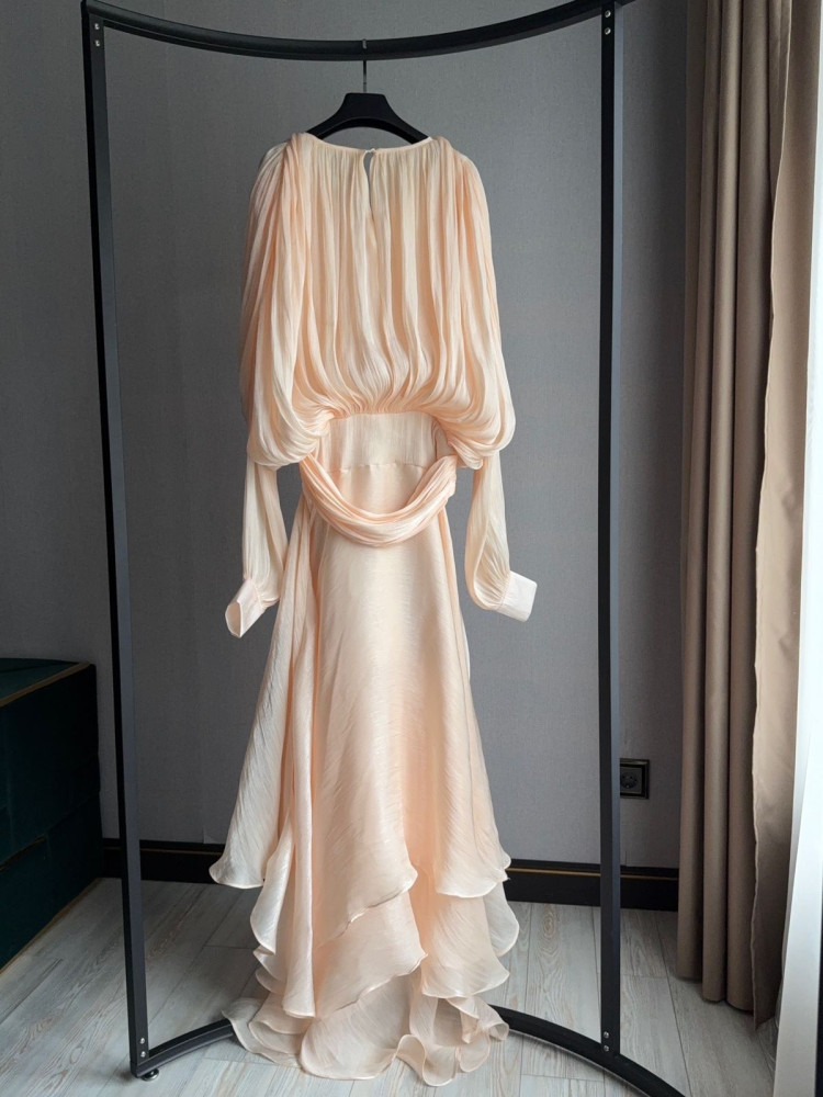 Платье бежевое купить в Интернет-магазине Садовод База - цена 4800 руб Садовод интернет-каталог