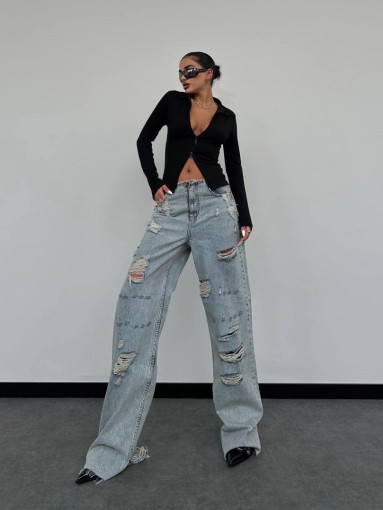 Невероятно  крутые! Рваные широкие джинсы  с бахромой вместо пояса  🥰💫Идеальная посадка. Плотная джинса😍 🤩 САДОВОД официальный интернет-каталог