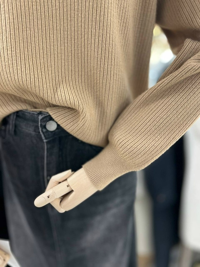 Свитер женский бежевый купить в Интернет-магазине Садовод База - цена 1400 руб Садовод интернет-каталог