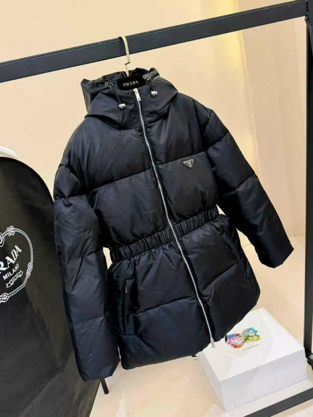 Женская Куртка купить в Интернет-магазине Садовод База - цена 21000 руб Садовод интернет-каталог