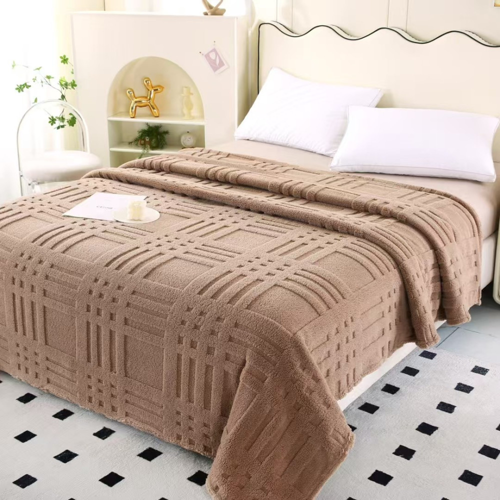 Пледы меховые овчинка плотнотканные купить в Интернет-магазине Садовод База - цена 1700 руб Садовод интернет-каталог