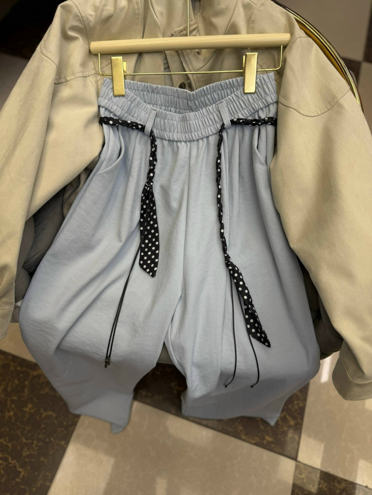 Женские брюки голубые