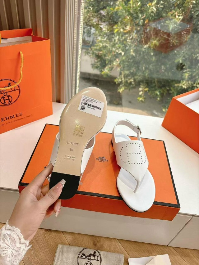 Босоножки женские белые купить в Интернет-магазине Садовод База - цена 11000 руб Садовод интернет-каталог