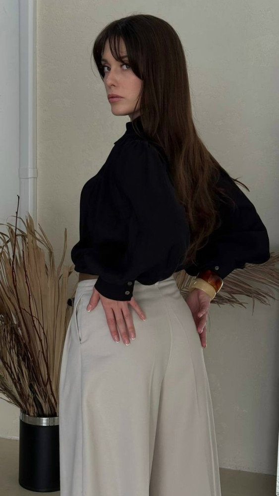 Женские брюки молочные купить в Интернет-магазине Садовод База - цена 1800 руб Садовод интернет-каталог