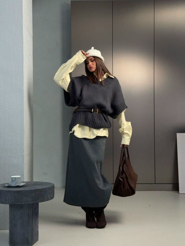 Жилет-безрукавка купить в Интернет-магазине Садовод База - цена 3000 руб Садовод интернет-каталог