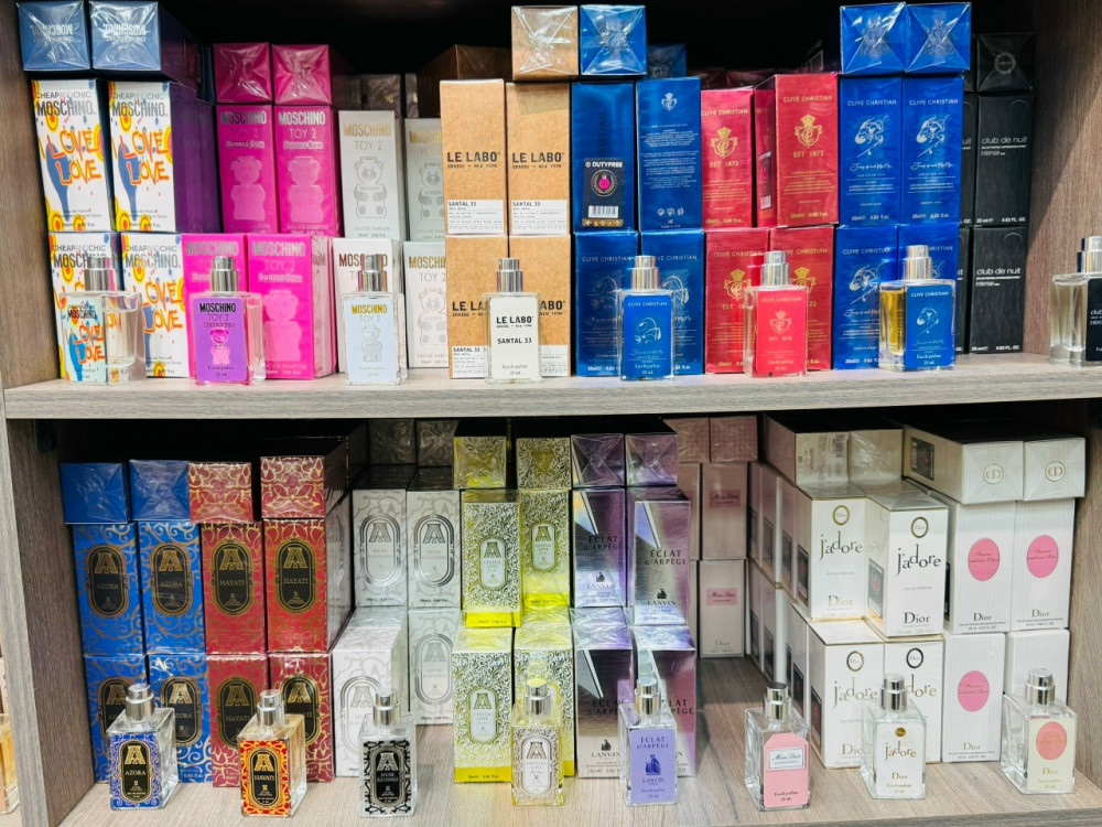 Парфюм купить в Интернет-магазине Садовод База - цена 400 руб Садовод интернет-каталог