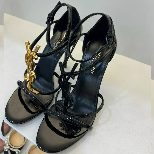 Босоножки женские черные купить в Интернет-магазине Садовод База - цена 14000 руб Садовод интернет-каталог