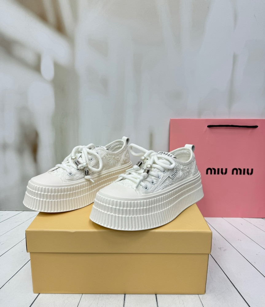 😍КЕДЫ  MIU MIU😍 купить в Интернет-магазине Садовод База - цена 4000 руб Садовод интернет-каталог