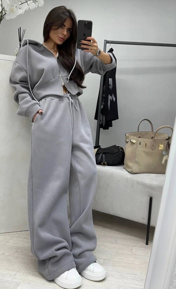 Спортивный женский костюм светло-серый купить в Интернет-магазине Садовод База - цена 3000 руб Садовод интернет-каталог