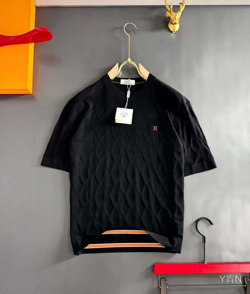 Мужская футболка черная купить в Интернет-магазине Садовод База - цена 4000 руб Садовод интернет-каталог