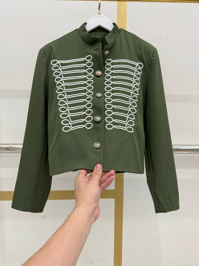 Женский пиджак зеленый