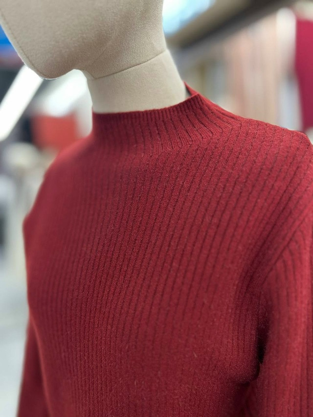 Женская водолазка красная купить в Интернет-магазине Садовод База - цена 1400 руб Садовод интернет-каталог