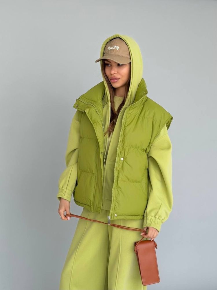 Жилетка женская  купить в Интернет-магазине Садовод База - цена 1900 руб Садовод интернет-каталог