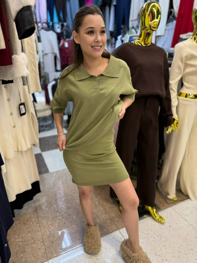 Женский костюм зеленый купить в Интернет-магазине Садовод База - цена 1500 руб Садовод интернет-каталог