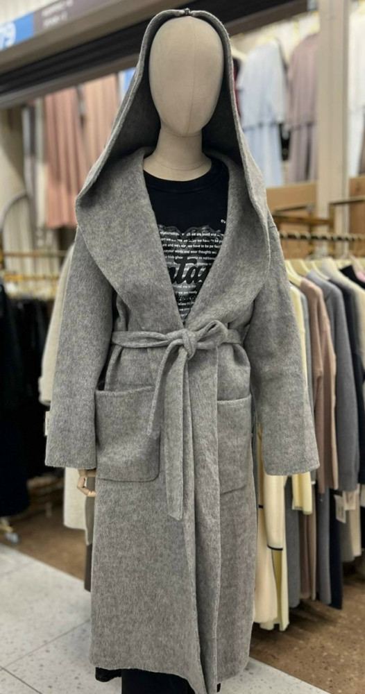 Женское пальто серое