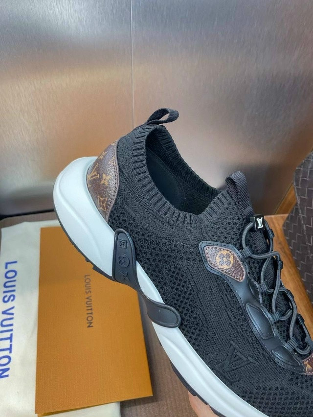 👟 Женские кроссовки купить в Интернет-магазине Садовод База - цена 15500 руб Садовод интернет-каталог