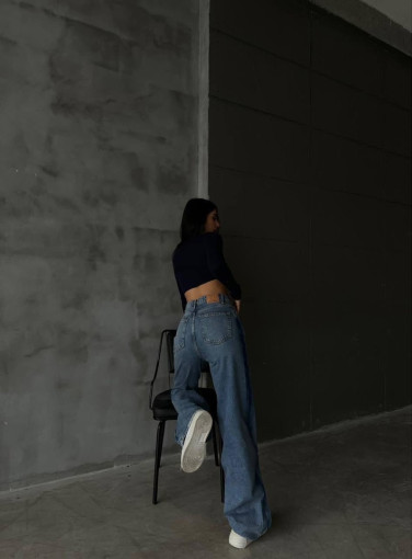 Джинсы 👖 Тренд, имитация вывернутых джинс, сверху на одной половине  рваные шорты  и карман🎊 🏄🏽‍♀️ Смотрятся очень стильно ♥️ САДОВОД официальный интернет-каталог