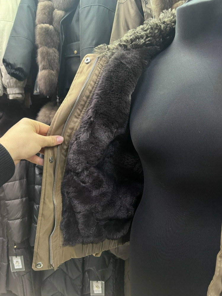 Куртка женская бежевая купить в Интернет-магазине Садовод База - цена 6500 руб Садовод интернет-каталог