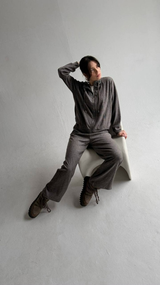 Женский костюм серый купить в Интернет-магазине Садовод База - цена 2400 руб Садовод интернет-каталог