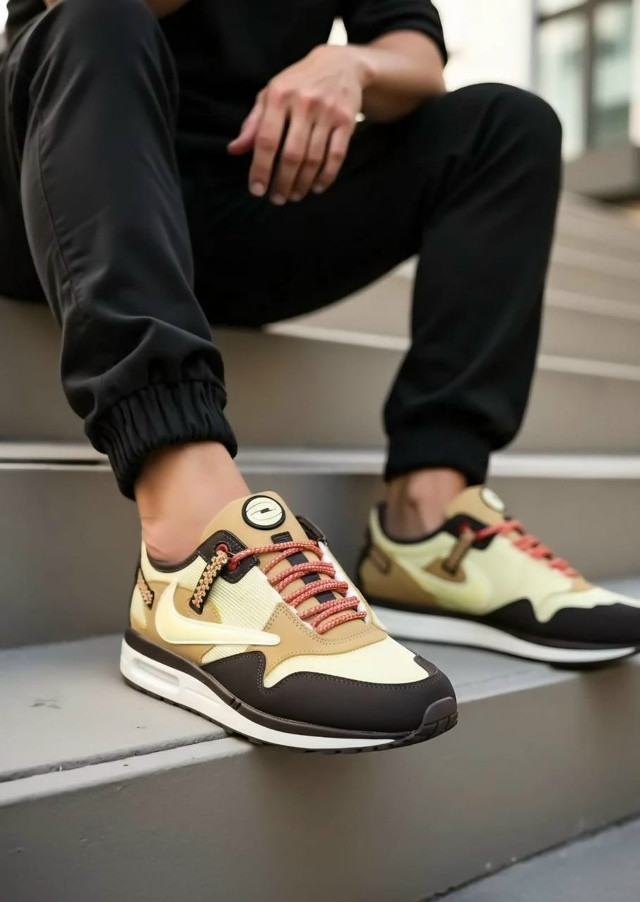 Кроссовки бежевые купить в Интернет-магазине Садовод База - цена 800 руб Садовод интернет-каталог