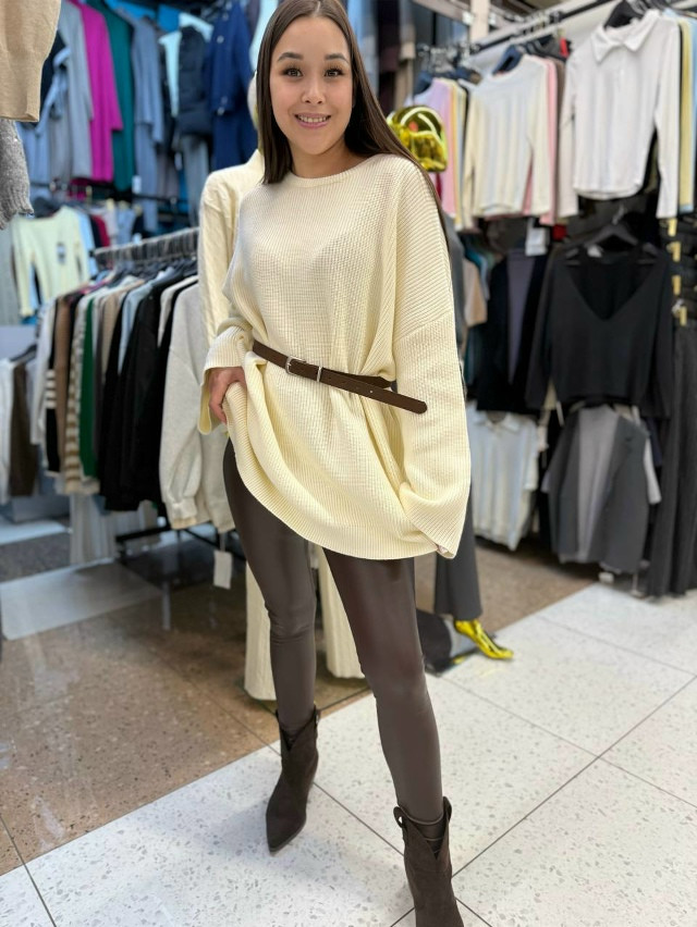 Свитер женский молочный купить в Интернет-магазине Садовод База - цена 1500 руб Садовод интернет-каталог