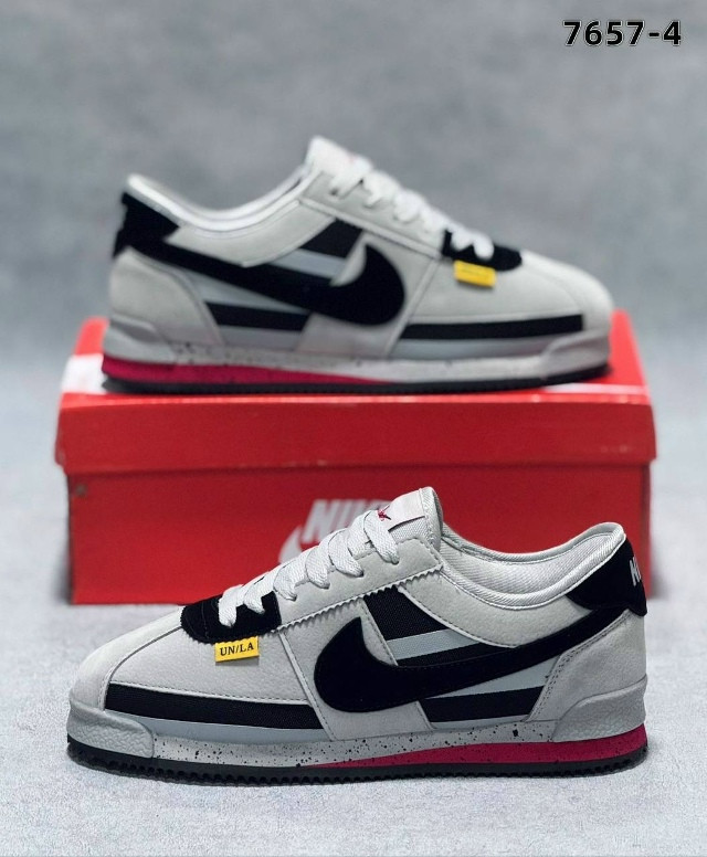 Кроссовки серые