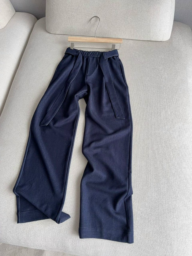 Джинсы темно-синие купить в Интернет-магазине Садовод База - цена 3300 руб Садовод интернет-каталог