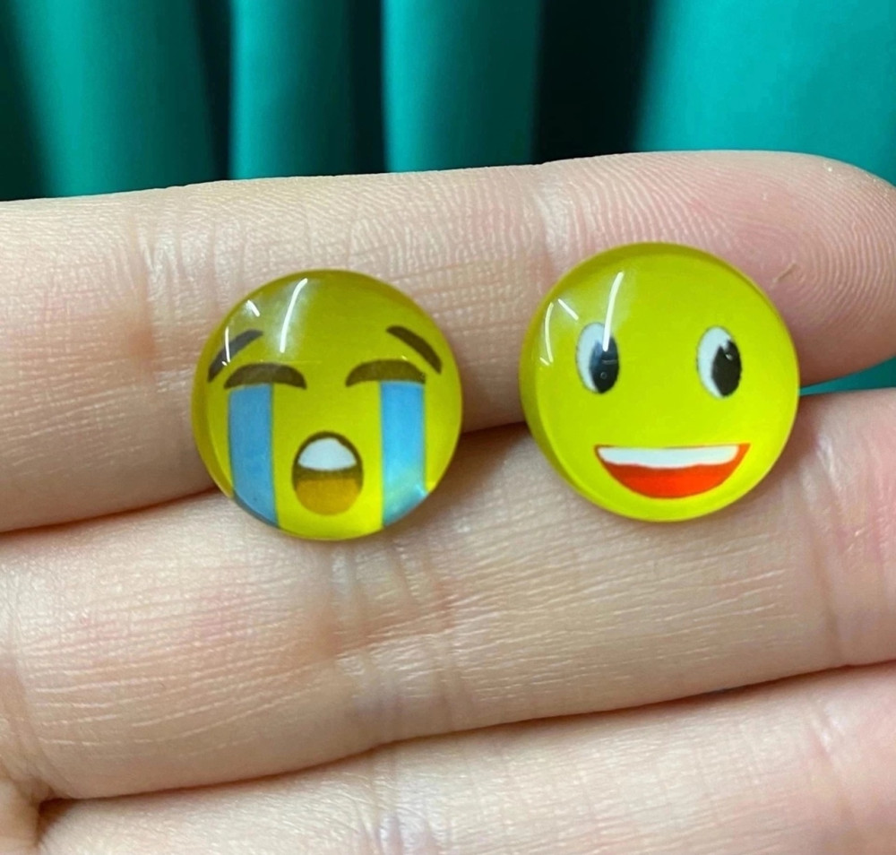 Серьги 😊🥰😀😍😘😂😗😉😜 купить в Интернет-магазине Садовод База - цена 100 руб Садовод интернет-каталог