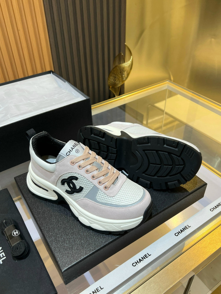 Кроссовки женские бежевые купить в Интернет-магазине Садовод База - цена 12000 руб Садовод интернет-каталог