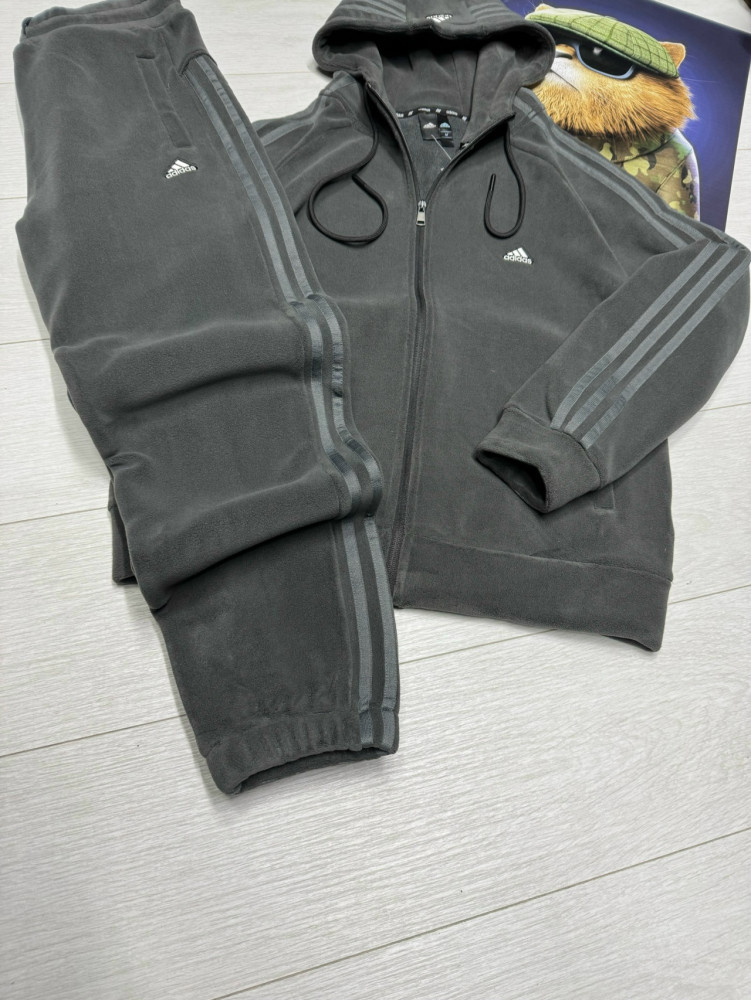 Спортивный костюм купить в Интернет-магазине Садовод База - цена 4000 руб Садовод интернет-каталог