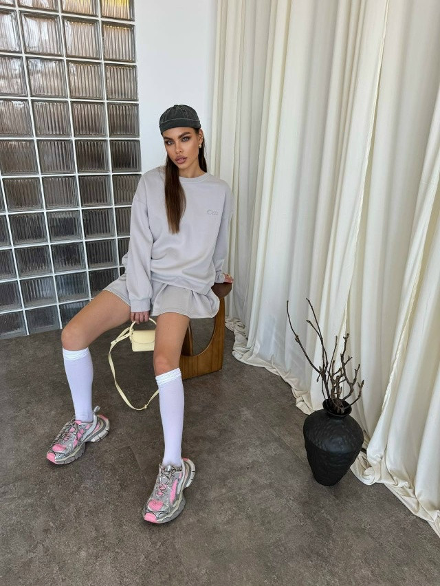 Женский костюм серый купить в Интернет-магазине Садовод База - цена 2400 руб Садовод интернет-каталог