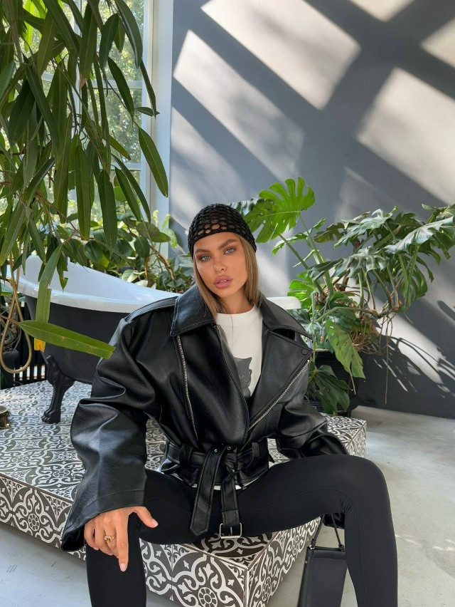 Куртка женская черная купить в Интернет-магазине Садовод База - цена 4500 руб Садовод интернет-каталог